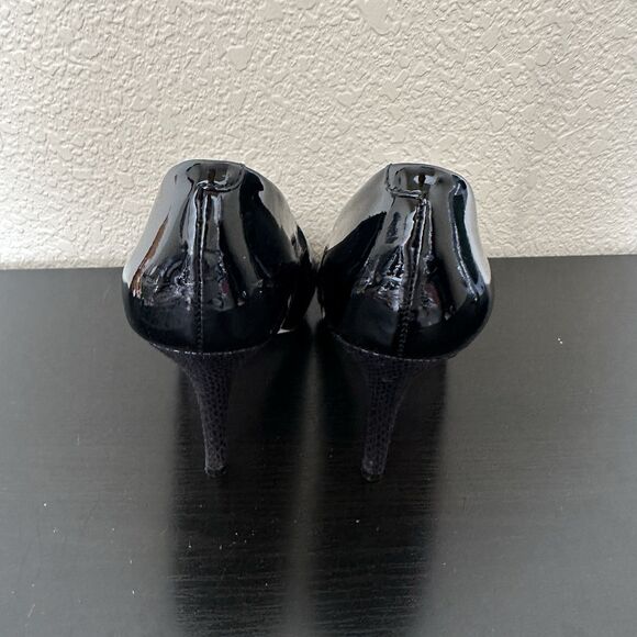 White House Black Market Women's 7.5 High Heels Black Peep Toe Patent Leather - Picture 4 of 10